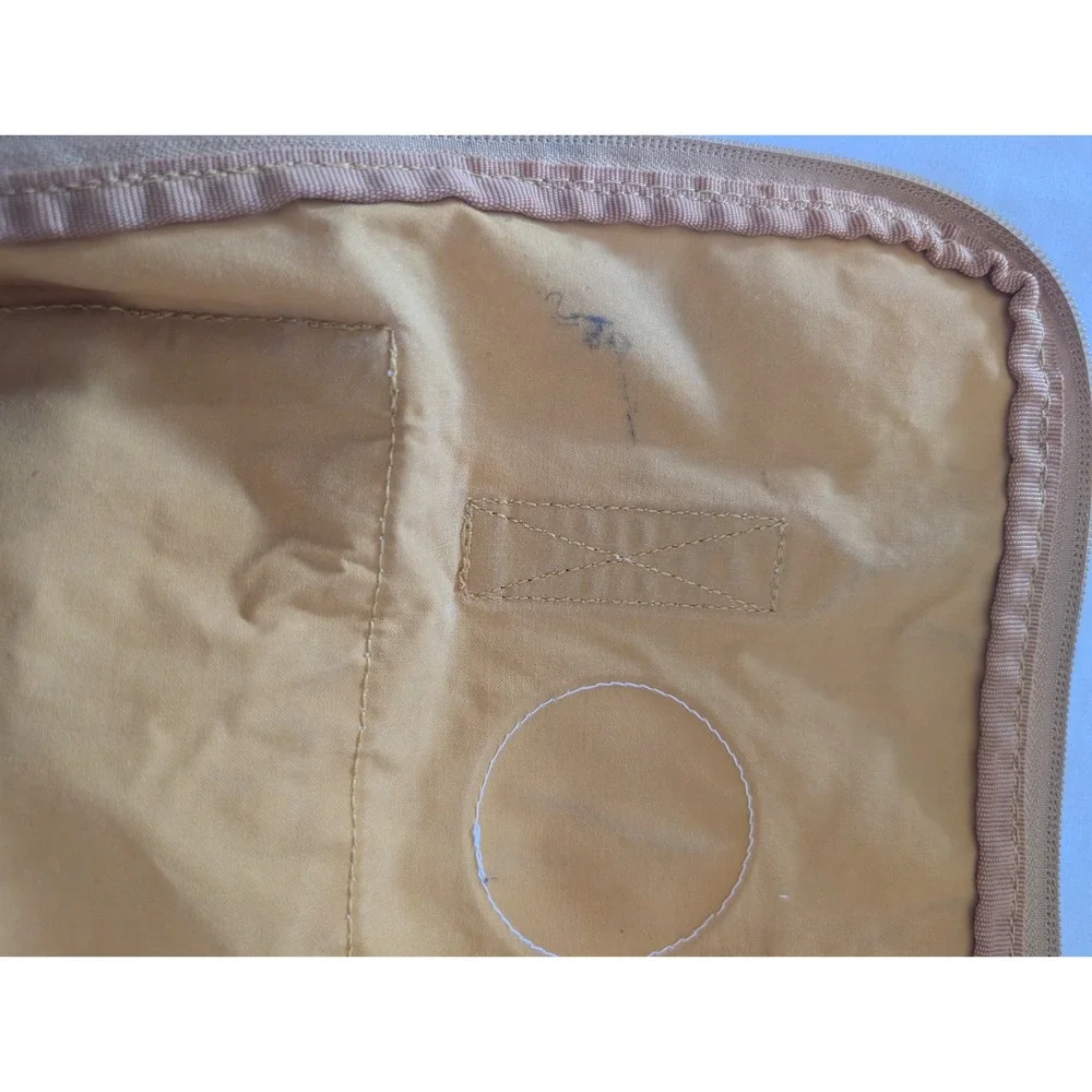 Fjallraven Kanken Backpack Unisex Medium Ochre Yellow 23510 Classic Vinylon F